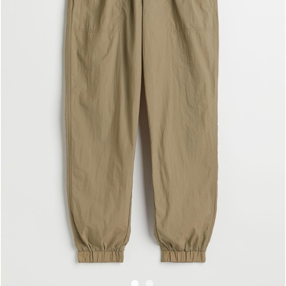 ◾️H&M Jogger - Picture 2 of 5